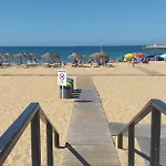 T2 Gaveto- Frente Mar, Wifi, Aconchegante & Familiar Apartment