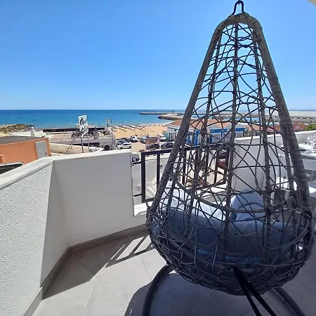 T2 Gaveto- Frente Mar, Wifi, Aconchegante & Familiar * Quarteira
