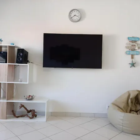 T2 Gaveto- Frente Mar, Wifi, Aconchegante & Familiar Appartement *