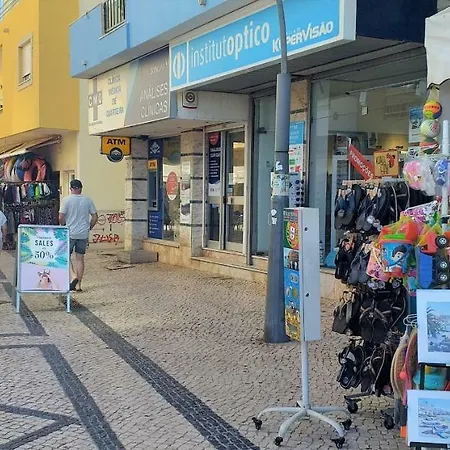T2 Gaveto- Frente Mar, Wifi, Aconchegante & Familiar Apartment Quarteira