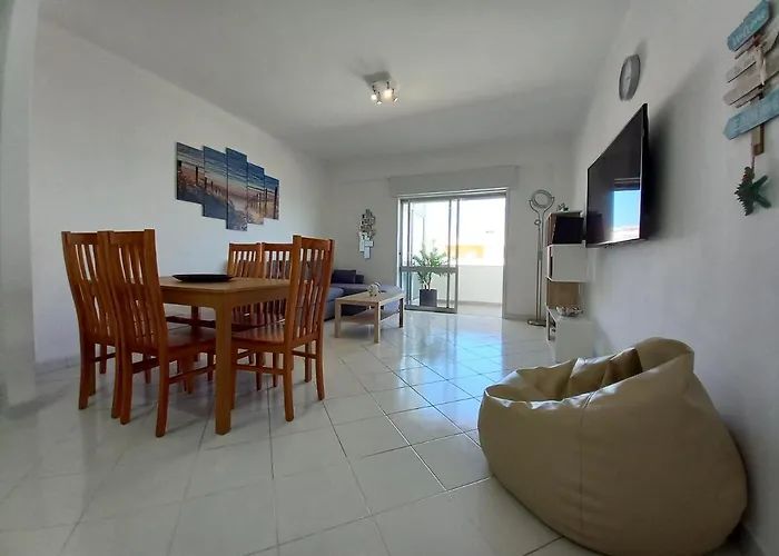 T2 Gaveto- Frente Mar, Wifi, Aconchegante & Familiar Апартаменты *