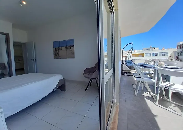 T2 Gaveto- Frente Mar, Wifi, Aconchegante & Familiar
